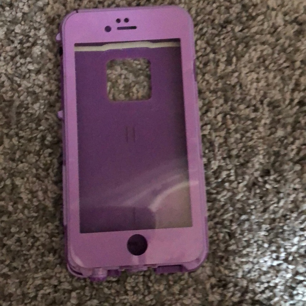 Phone cases - Picture 5 of 7